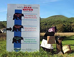 sample bear-ometer sign: Neighbourhood Bear Watch Program